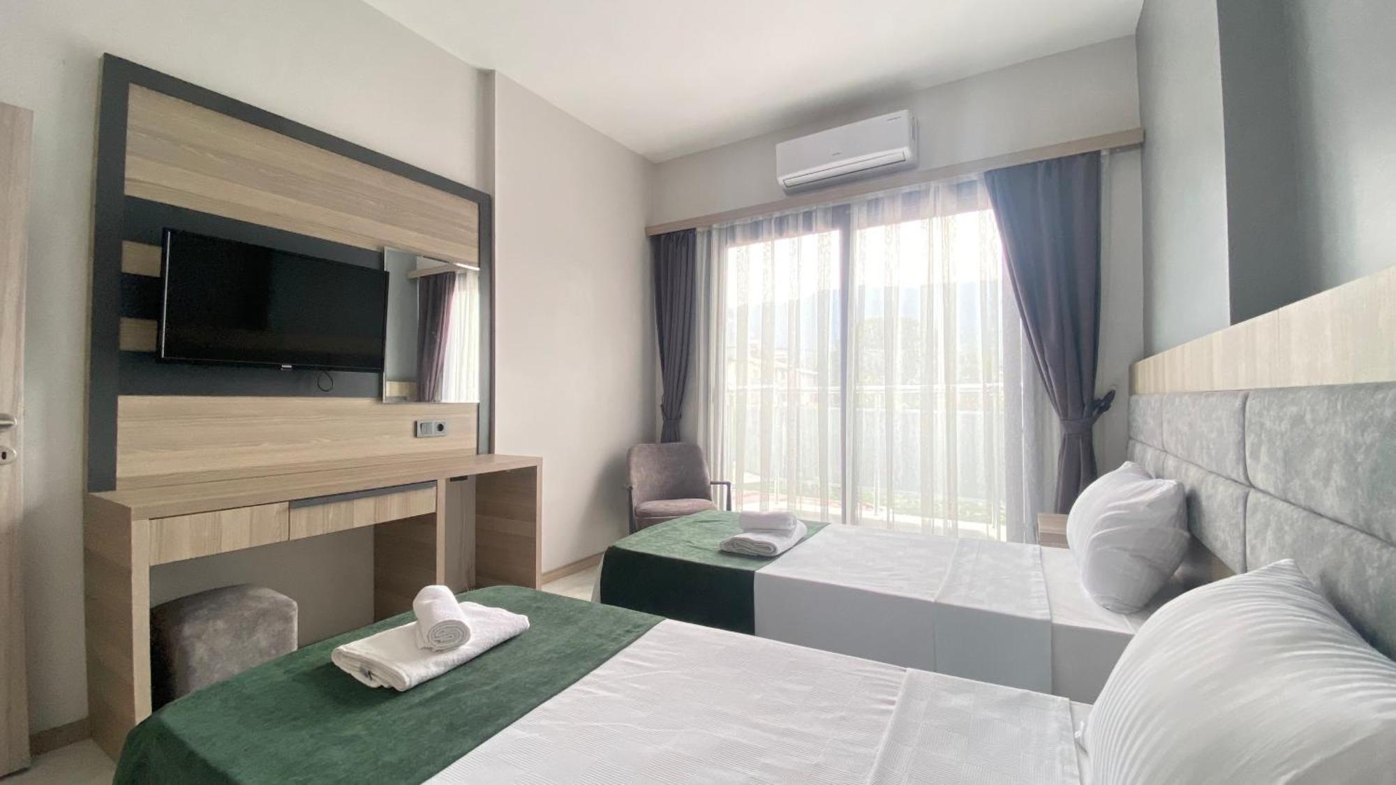 קוסדסי Medos Beach Hotel מראה חיצוני תמונה