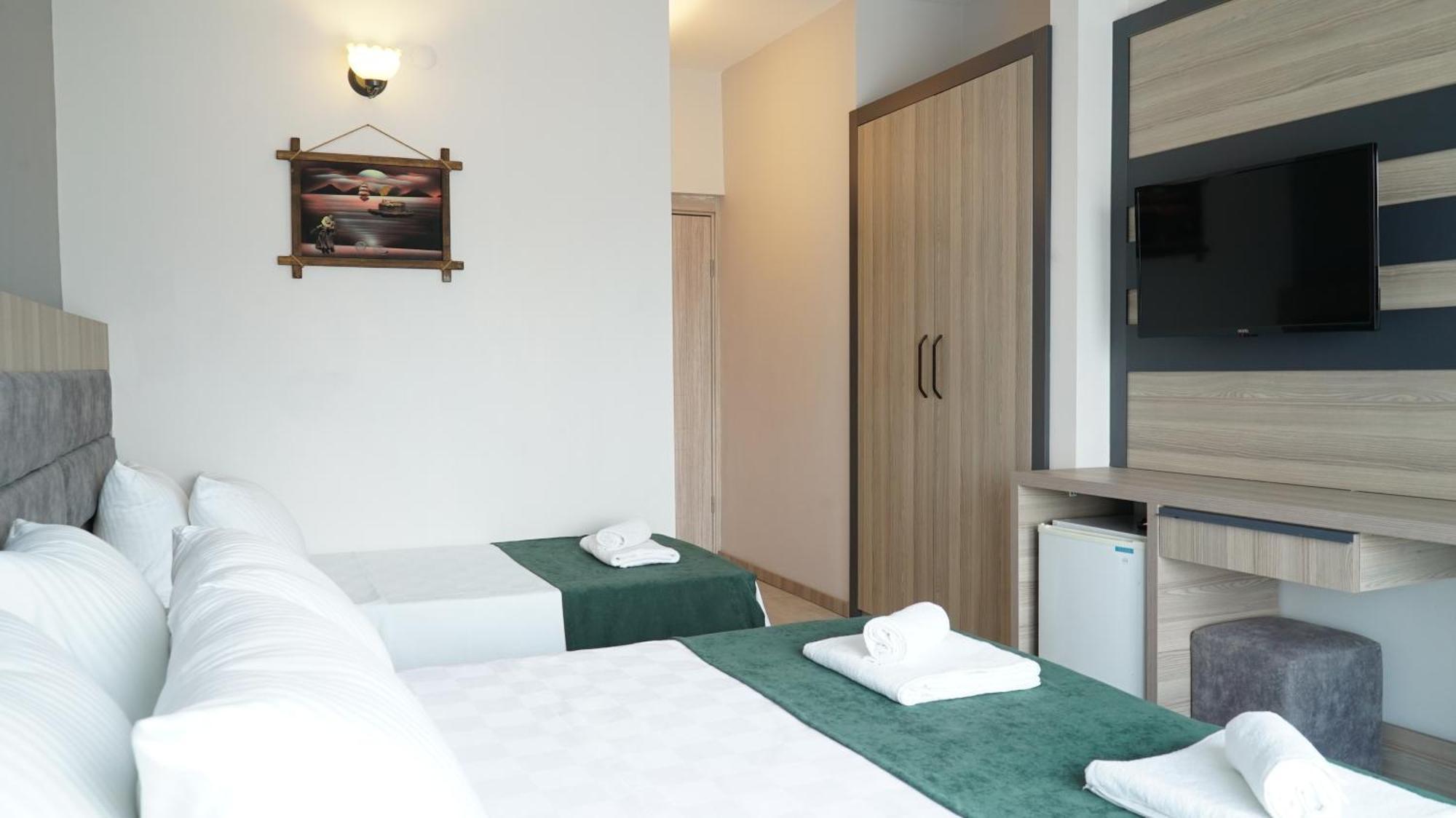 קוסדסי Medos Beach Hotel מראה חיצוני תמונה