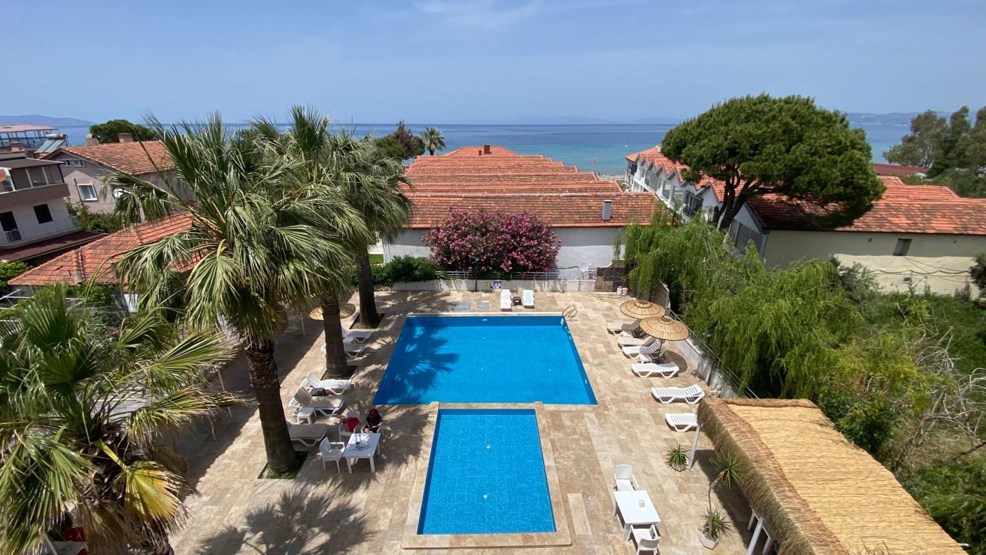 קוסדסי Medos Beach Hotel מראה חיצוני תמונה