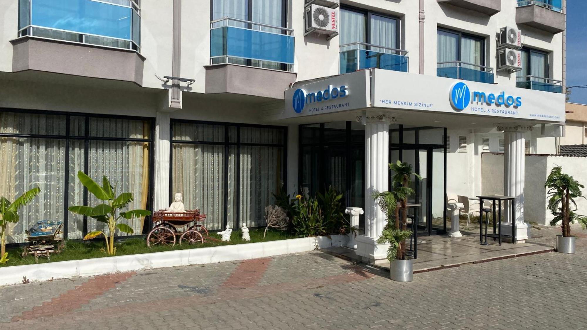 קוסדסי Medos Beach Hotel מראה חיצוני תמונה