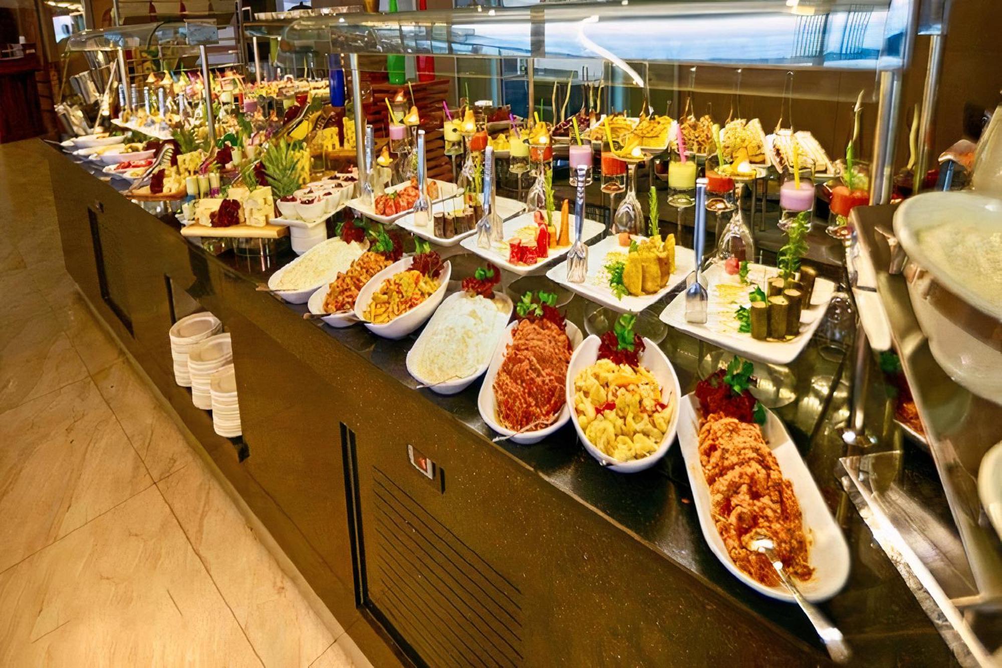 קוסדסי Medos Beach Hotel מראה חיצוני תמונה